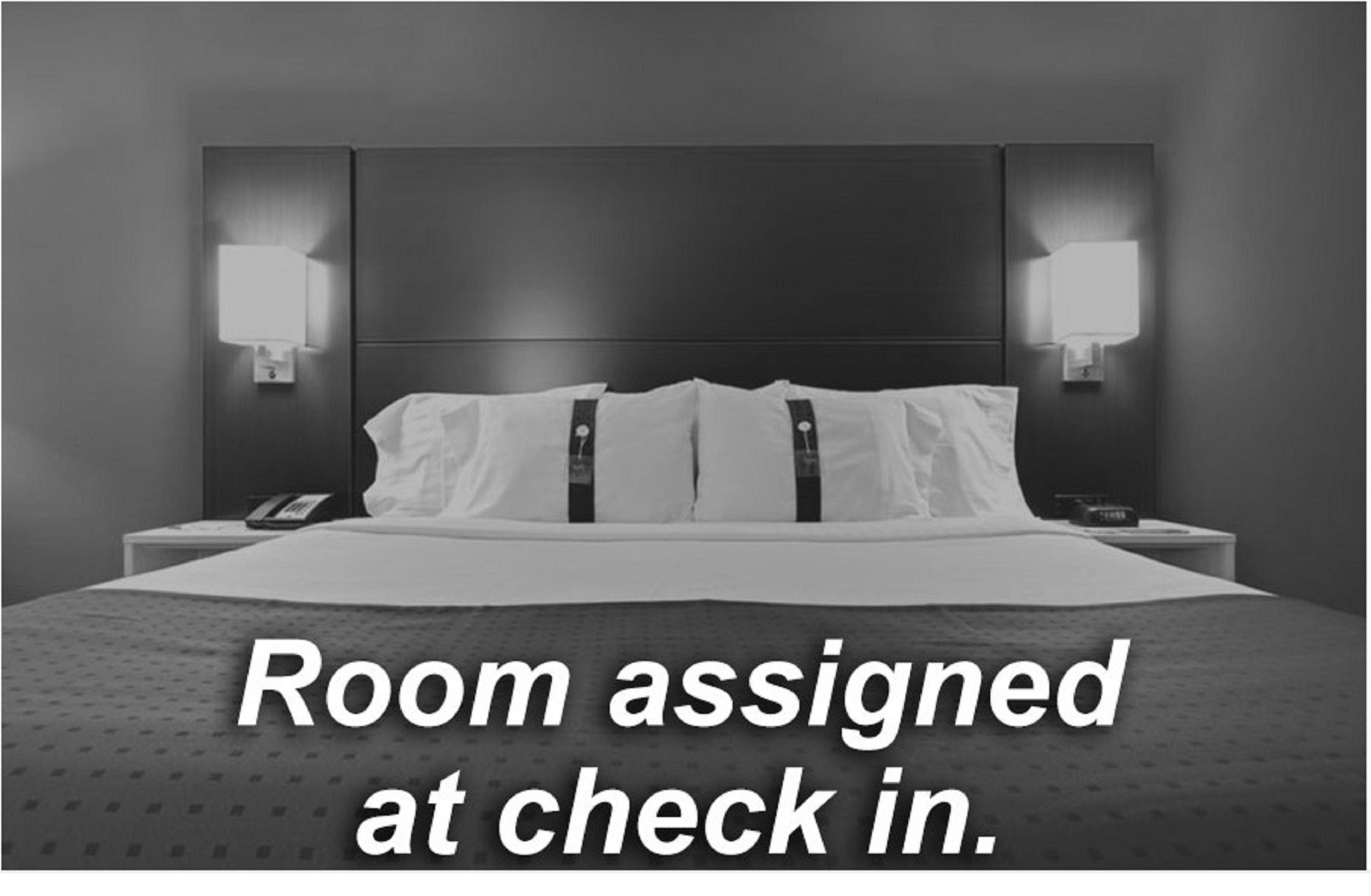 Holiday Inn Express Hotel & Suites Philadelphia - King Of Prussia By Ihg Exterior photo