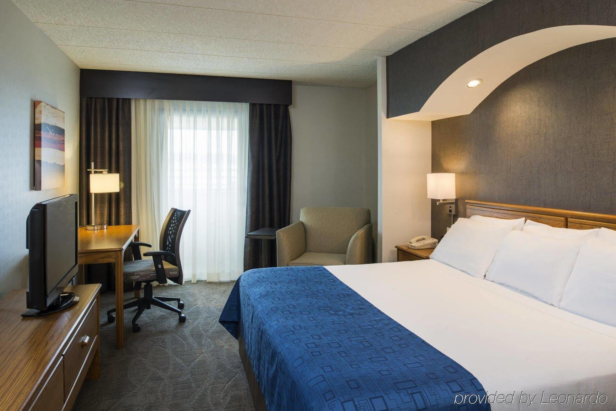 Holiday Inn Express Hotel & Suites Philadelphia - King Of Prussia By Ihg Exterior photo